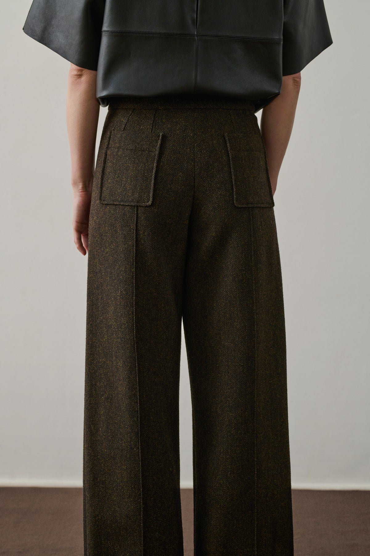 Pantalón Harry - Caqui/Negro - Lana - Mujer vue 4