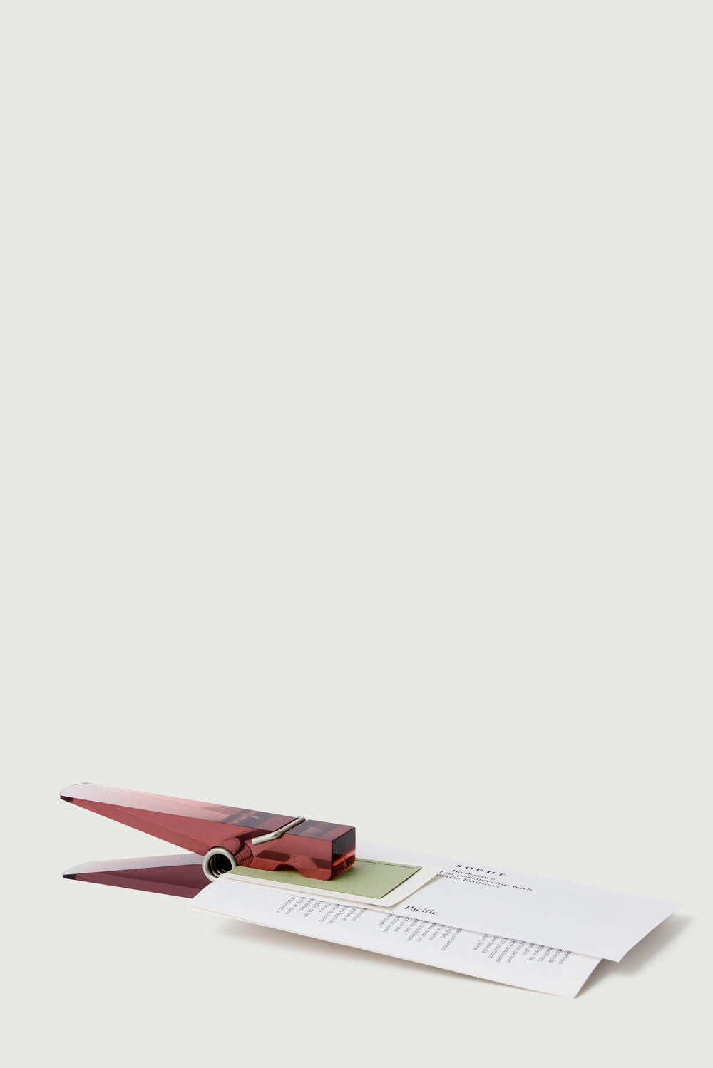 Letter Holder with Clothes Peg in Plexiglass